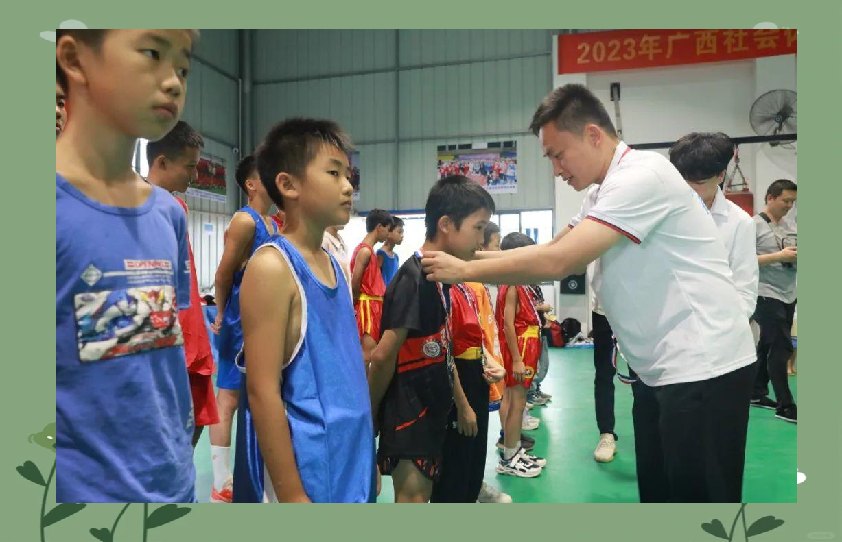 开云体育官网-激战终见胜负，我国拳击选手勇夺金牌的简单介绍