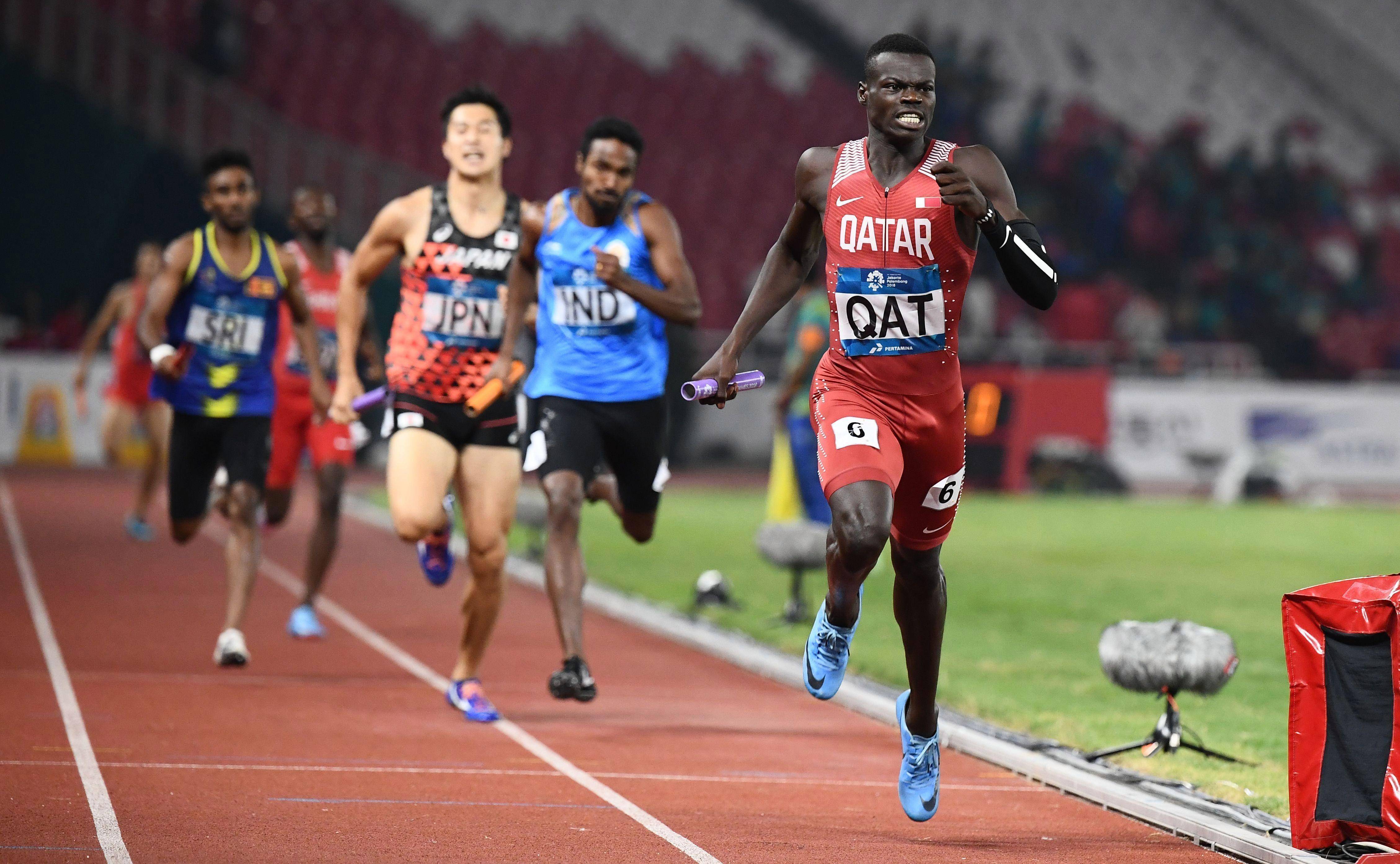 包含瑞典田径选手冲刺一举夺冠，圆满成功的词条