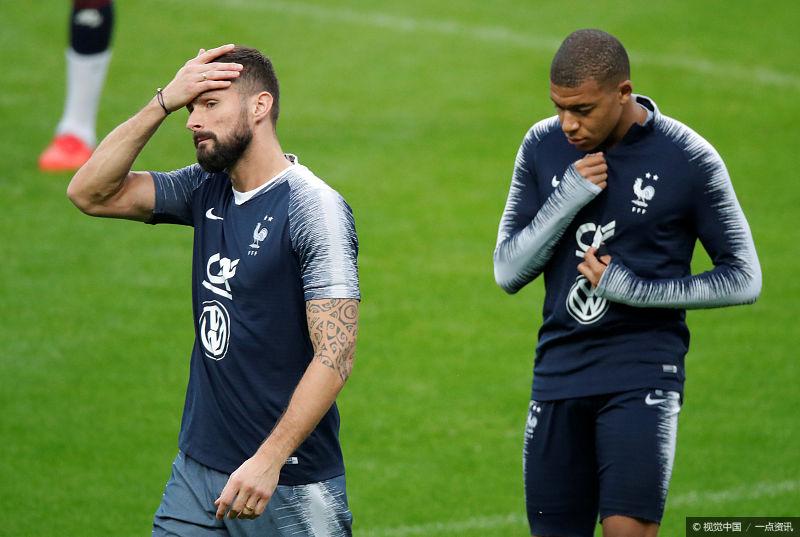 俄罗斯队在欧预赛中实现零封! 俄罗斯队在欧预赛中实现零封!