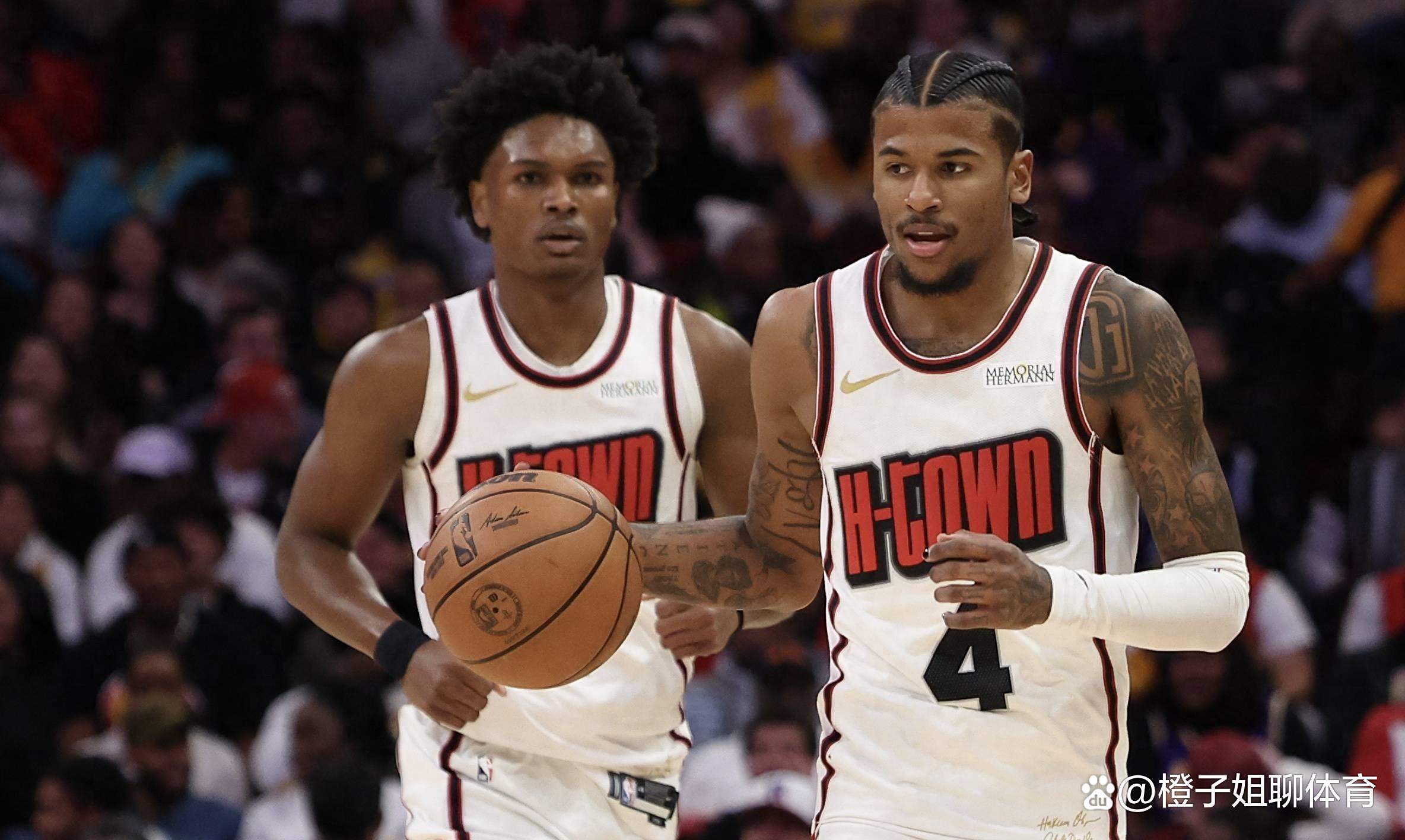 开云官网-爵士队老将表现出色带领球队逆转胜利的简单介绍