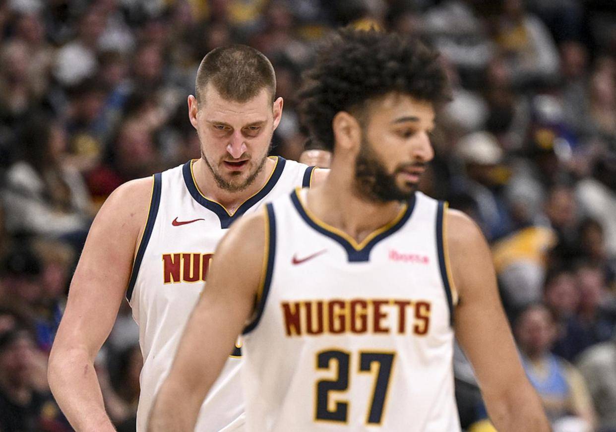 爵士队老将表现出色带领球队逆转胜利的简单介绍 爵士队老将表现出色带领球队逆转胜利的简单介绍