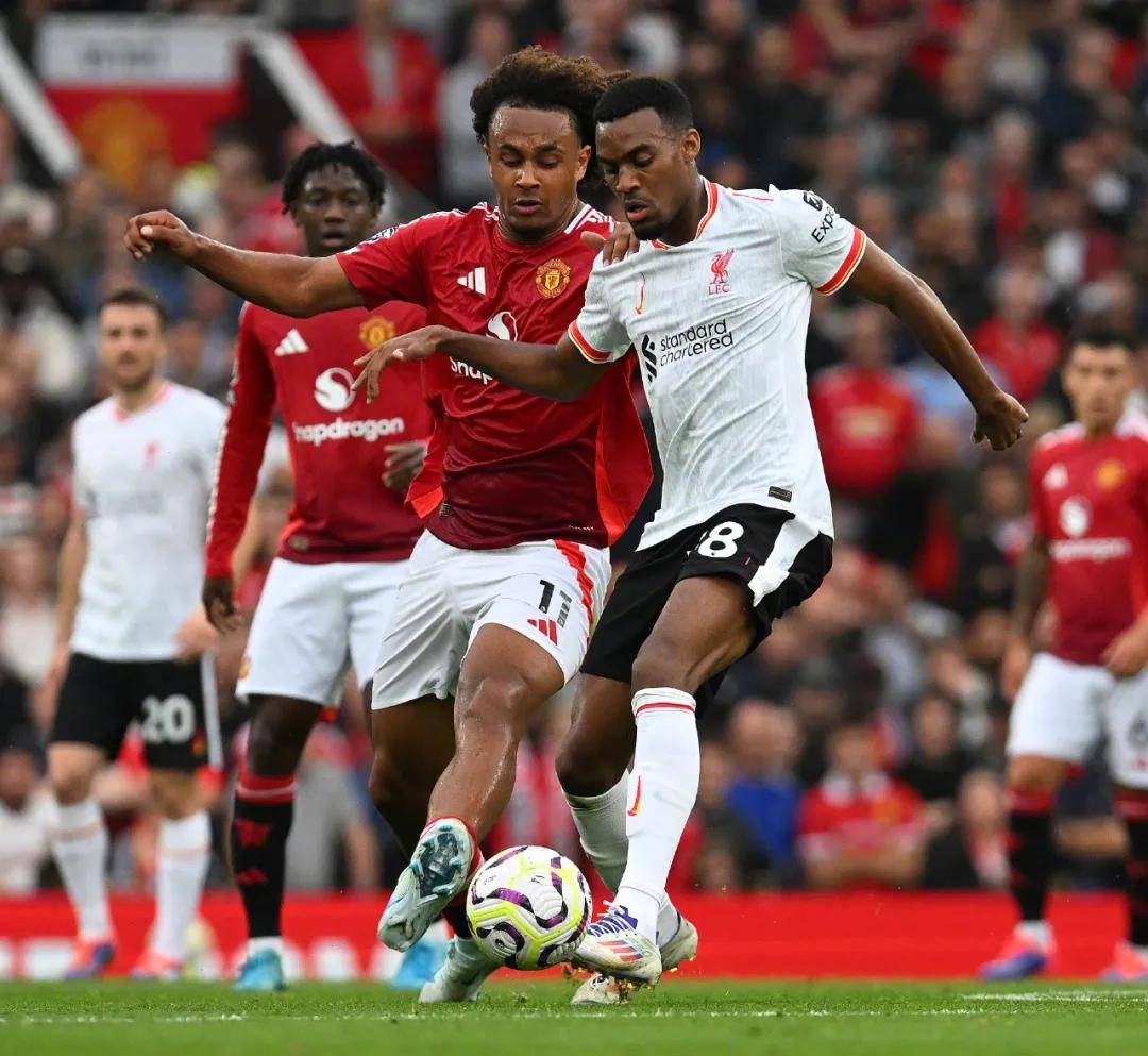 利物浦中场送出精准传球,助攻建功 利物浦中场送出精准传球,助攻建功