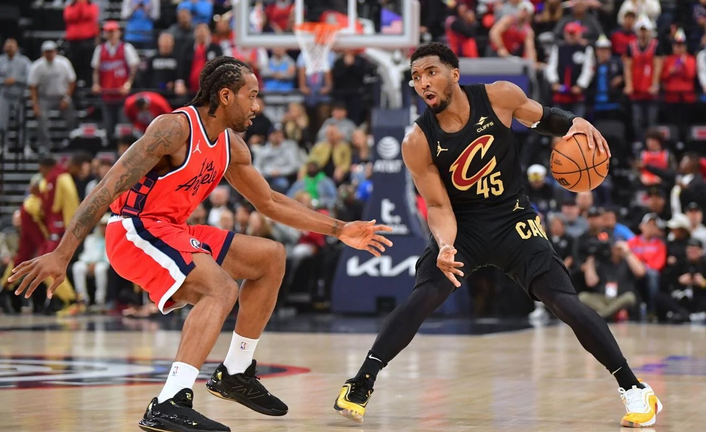 开云体育app-包含快船大胜76人，莱昂纳德砍下28分的词条