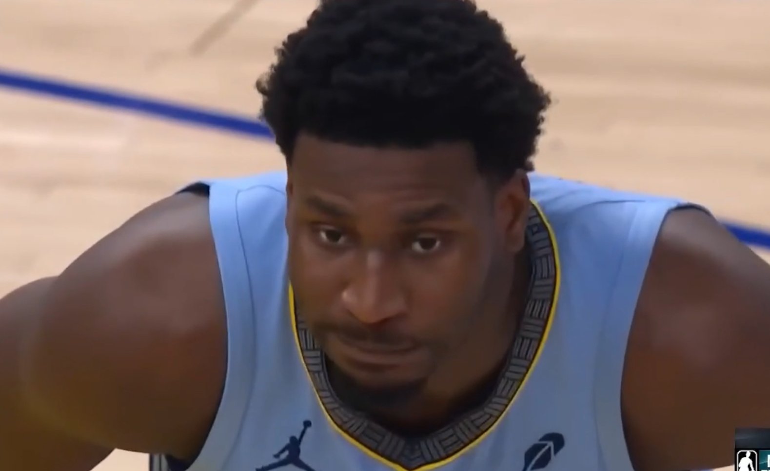 公牛惨败灰熊,拉文22分空砍! 公牛惨败灰熊,拉文22分空砍!