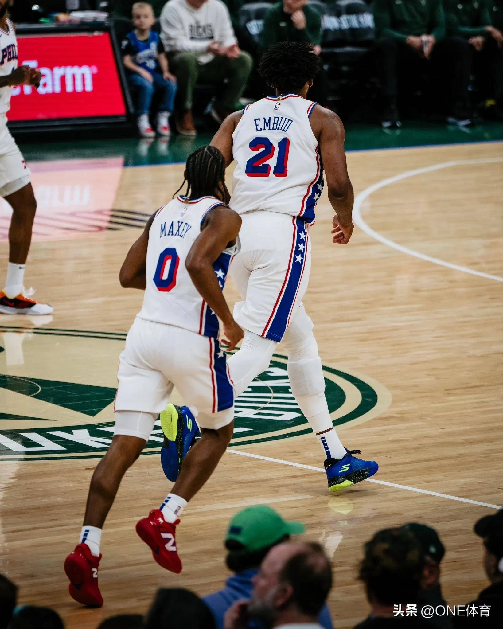 76人客场惊险取胜，恩比德全场狂轰45分！