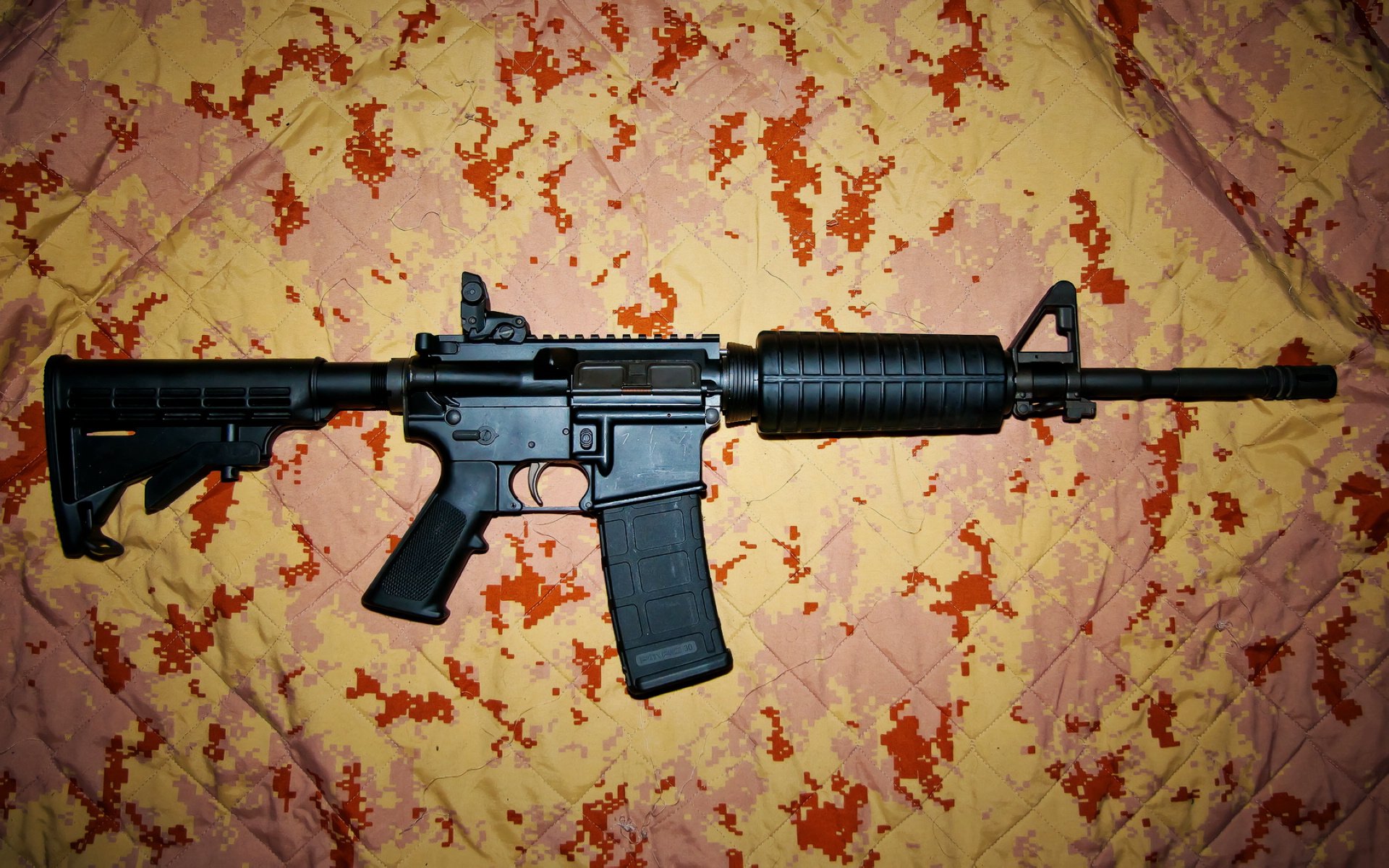 开云APP-绿茵场与硬木地板的交响，当掘金的决赛级硬仗遇上独行侠的孤勇