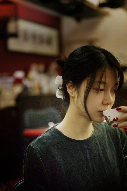 米切尔狂飙领衔内外双重奏，开拓者团队作战扼杀勇士卫冕路