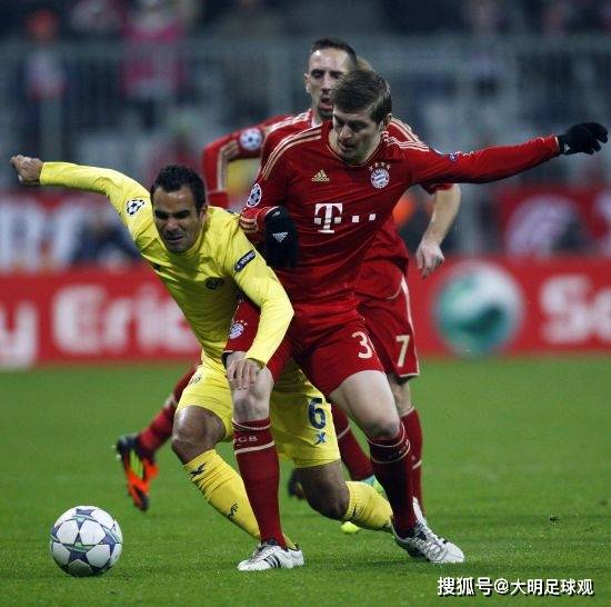 开云体育官网-F1年度争冠焦点战，拜仁斩落比利亚雷亚尔