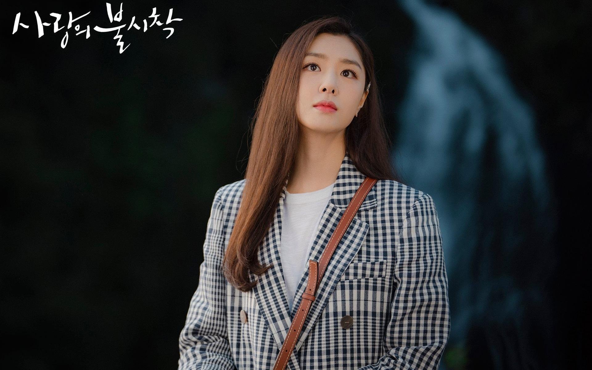 开云体育APP下载-约基奇爆发与广东队节奏掌控，湖人的篮球启示录